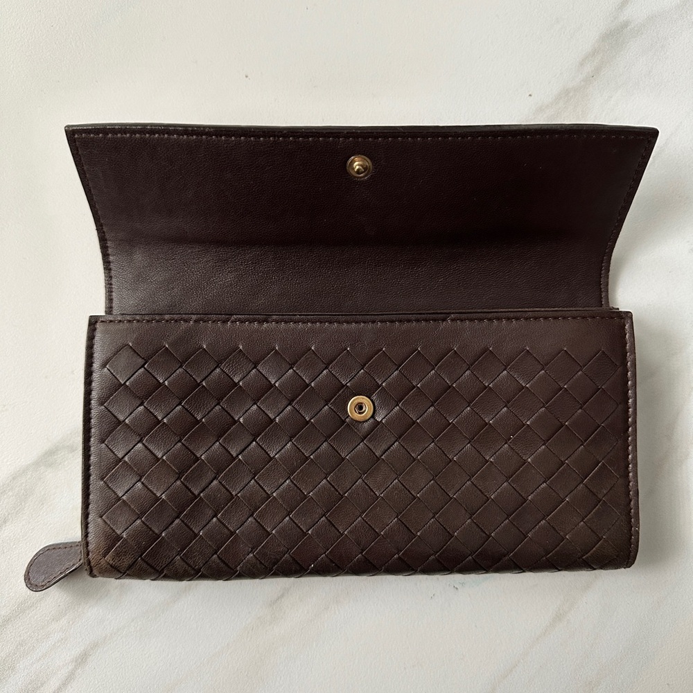 Bottega Veneta Dark Brown Intrecciato Leather Wallet - Picture 2 of 7